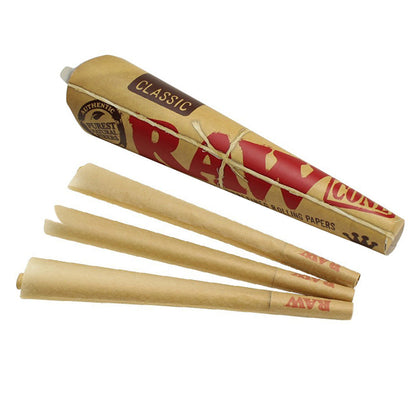 RAW® - Classic Pre-Rolled Cone King Size (3ct) - Display of 32