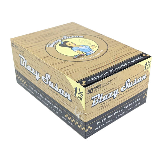 Blazy Susan® - Unbleached 1¼ Rolling Papers (50ct) - Display of 50