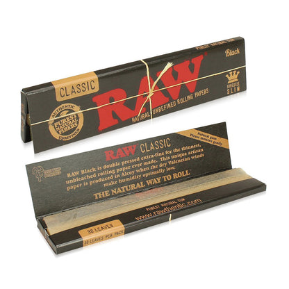 RAW® - Black King Size Slim Rolling Papers (32ct) - Display of 50